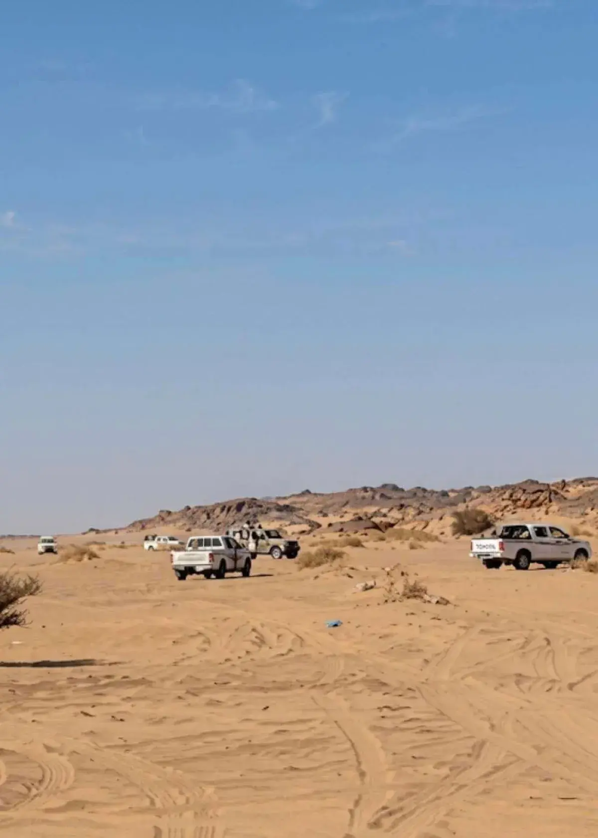 الحوثيون يفشلون في تركيع قبائل الجوف بالمسيرات.. و...