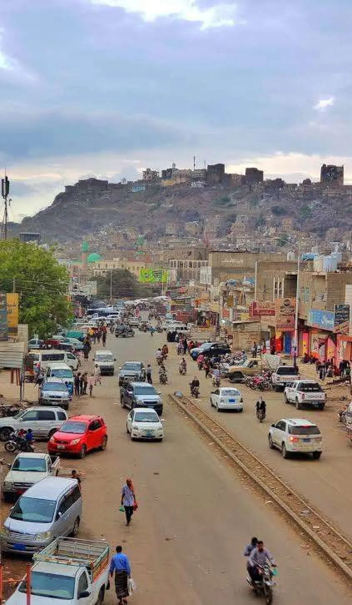 الضالع: الشرطة تحتجز 8 أشخاص على ذمة قضية وفاة غامضة