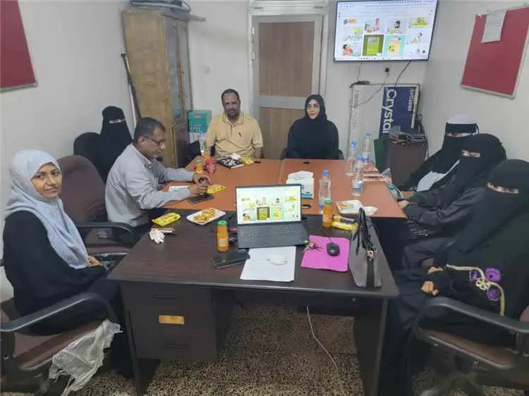 لجنة مراجعة دليل المدرب للتواصل من أجل التغيير الا...