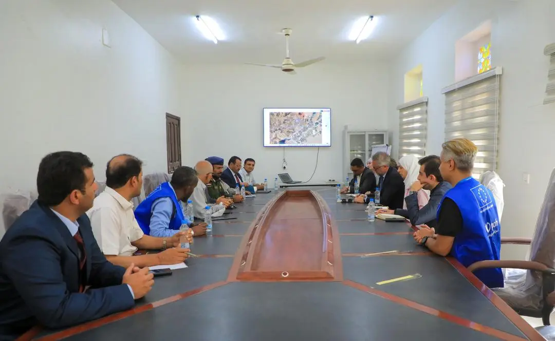 وكيل محافظة مأرب يبحث مع بعثة الاتحاد الأوروبي وسف...