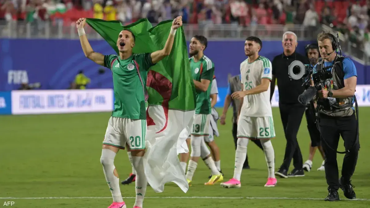 الجزائر والنمسا تتأهلان لدور الـ 32 في مونديال 202...