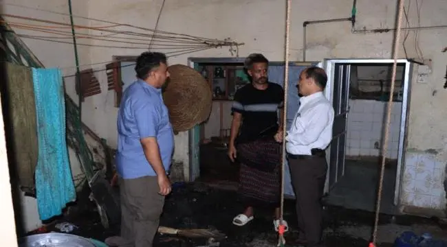 مدير عام دارسعد يتفقد أضرار الحريق الذي اندلع في ا...