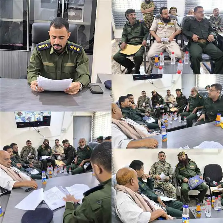 النقيب عبدالكريم الحوشبي يترأس اجتماعًا موسعًا لقي...