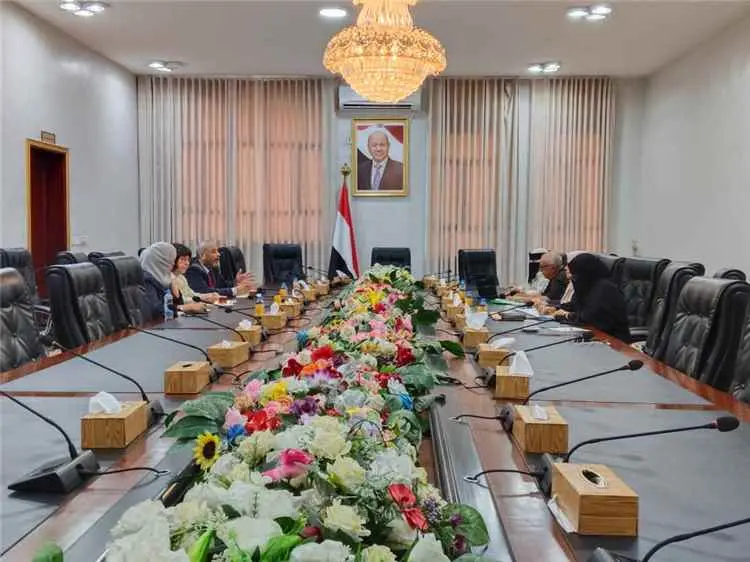وزيرة الدولة لشؤون المرأة تبحث مع مؤسسة فريدرش إيب...