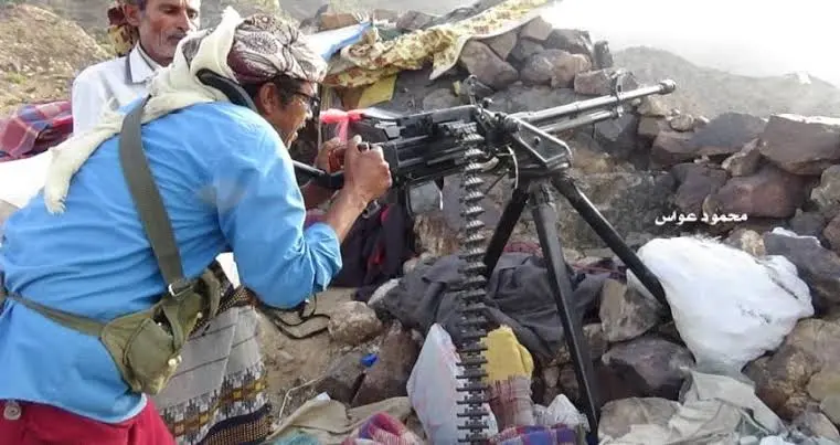 الضالع.. تحشيد عسكري حوثي في جبهة تورصة بالأزارق ي...