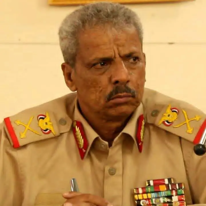 قرار رئاسي بتعيين مستشار لرئيس مجلس القيادة لشؤون...
