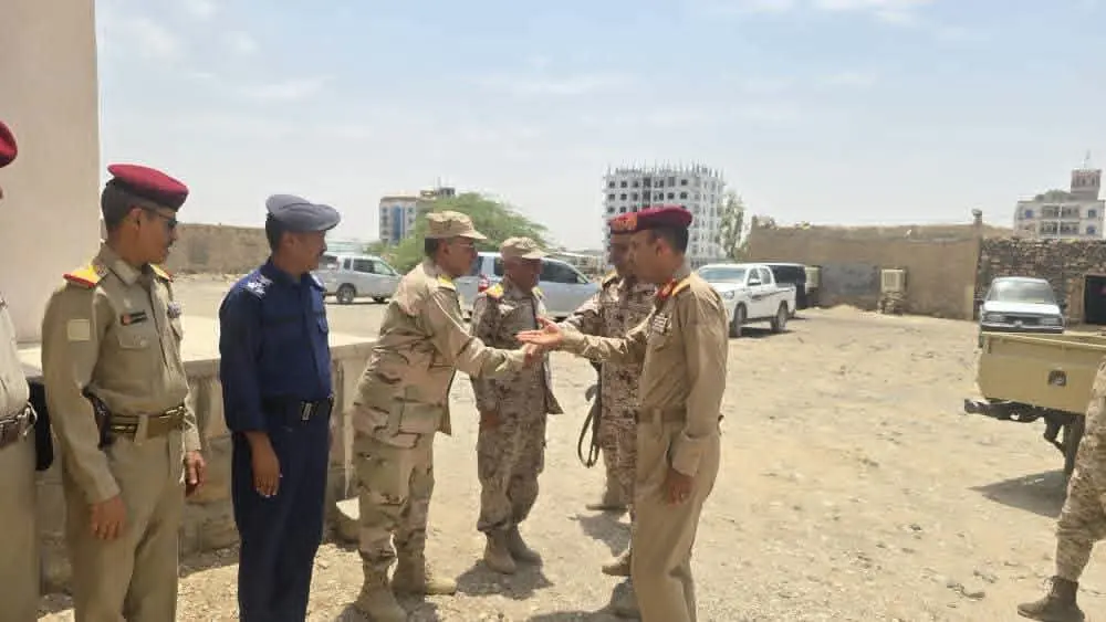 مساعد وزير الدفاع يؤكد أهمية تطوير الأداء المؤسسي...