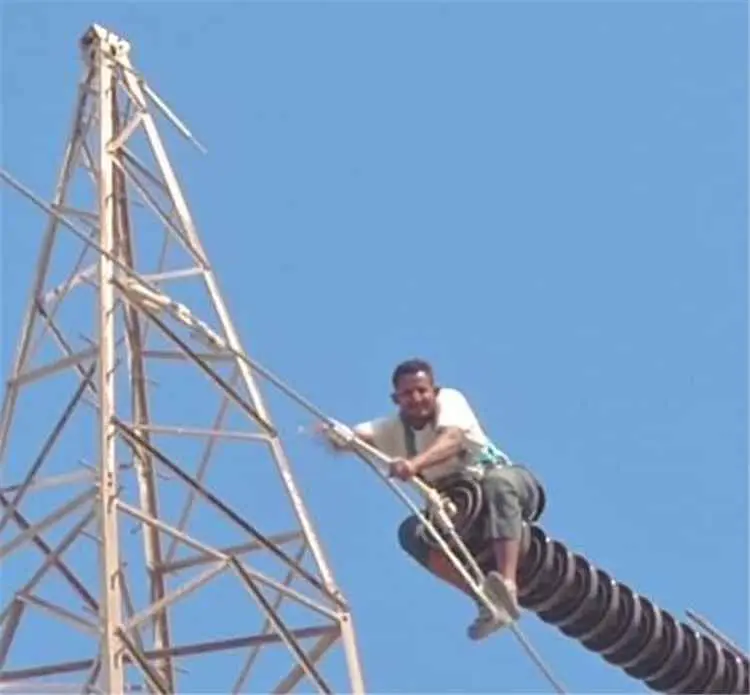 كهرباء أبين .. بين إنجازات الواقع والتحديات!!