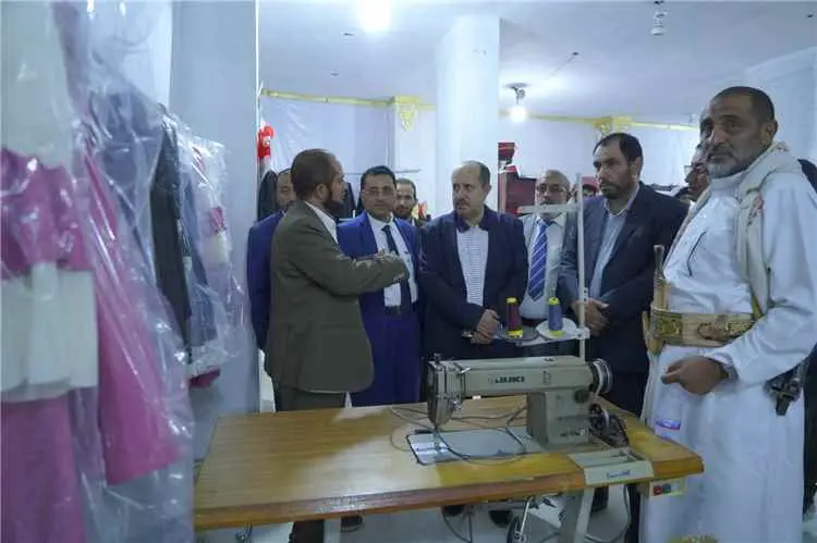 نائب وزير الشؤون الاجتماعية والعمل يزور فرع اللجنة...