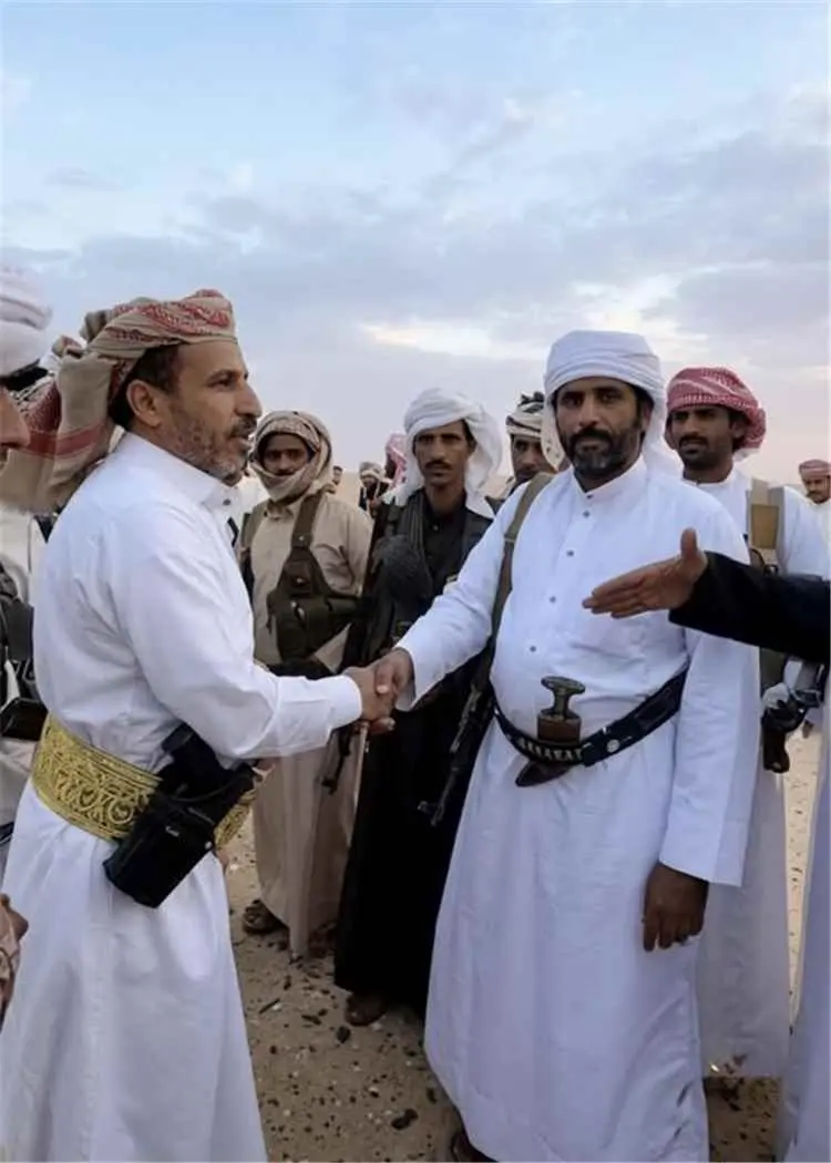 سياسي سعودي: جماعة الحوثي تسعى لإشعال خلافات قبلية...
