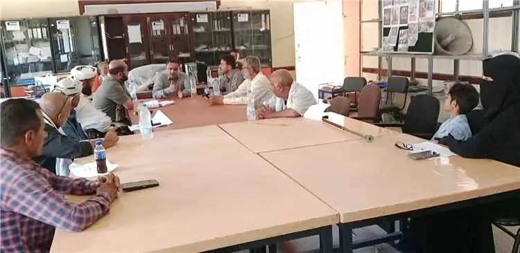 فريق التوعية بمخاطر المخدرات في ردفان يعقد اجتماعه...