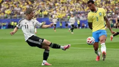 البرازيل تصعق اليابان وتبلغ دور الـ16
