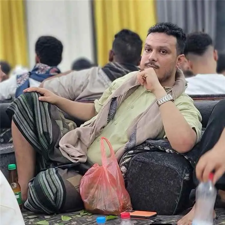 قبيلة آل سعد الفضلية تدين اعتقال الناشط رأفت السعد...