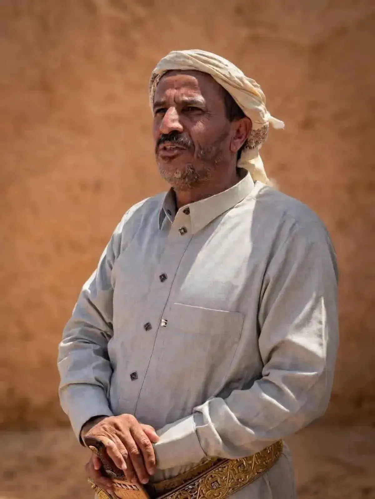 الشيخ فدغم يروي ما عاناه لدى الحوثية ويؤكد منهجية...
