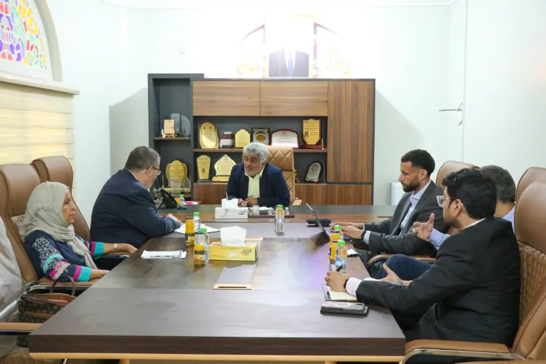نائب وزير التخطيط يبحث مع البنك الدولي واليونيسيف...