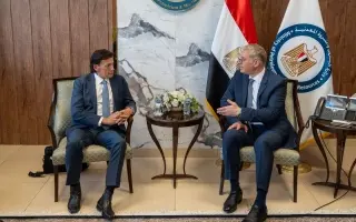 مصر تؤكد تعزيز التعاون مع الشركات الإماراتية في قط...