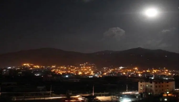 هجوم مسلح يستهدف تاجر كبير في اب.. تفاصيل صادمة