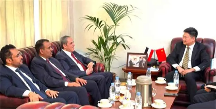 الهجري يبحث مع السفير الصيني المستجدات وتعزيز العل...
