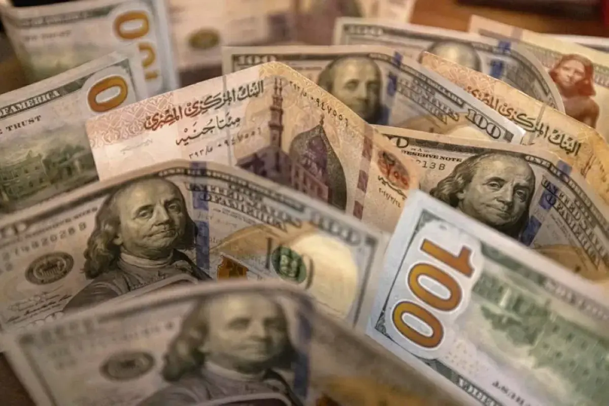 تراجع عجز الحساب الجاري المصري 17.7% في الربع الأو...