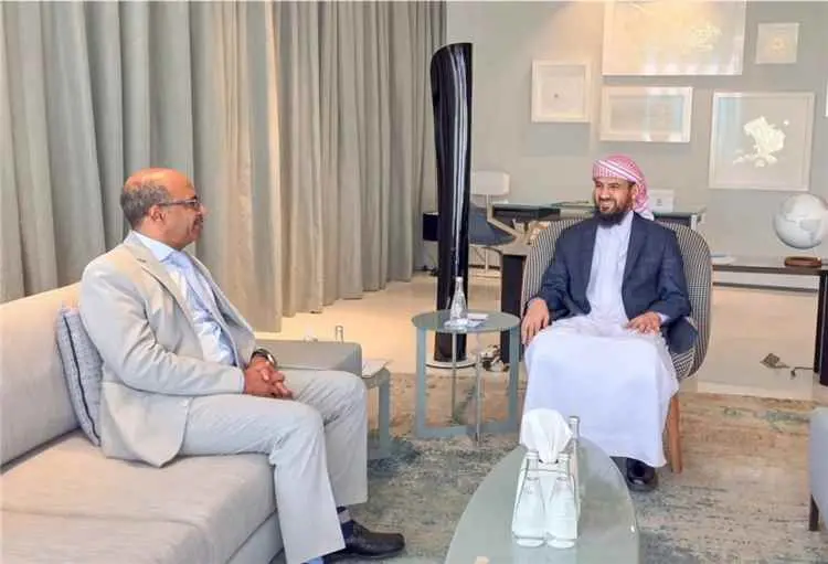 المحرمي يدعو إلى ضمان تدفق الوقود واستدامة تشغيل ا...