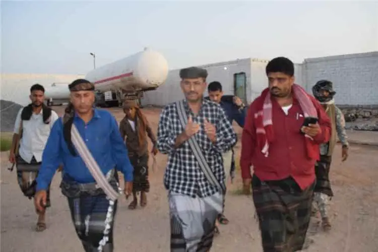 بتوجيهات محافظ أبين.. اللجنة الميدانية لتثبيت أسعا...