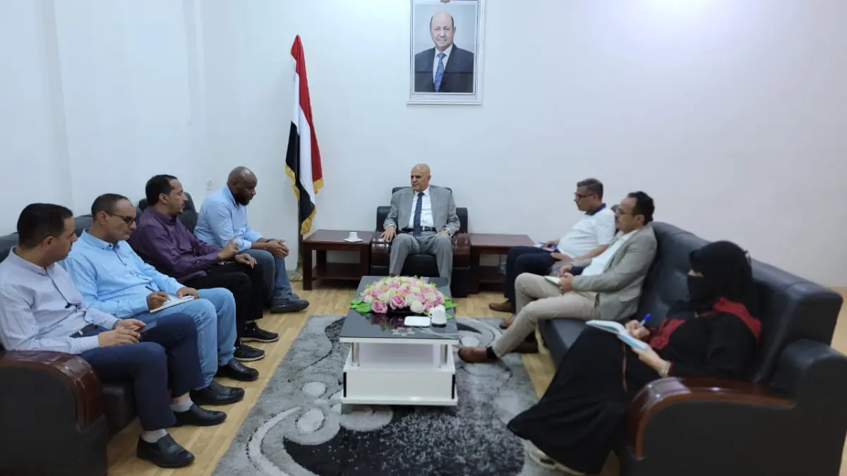 محافظ تعز يبحث مع منظمة أطباء بلا حدود التدخلات ال...
