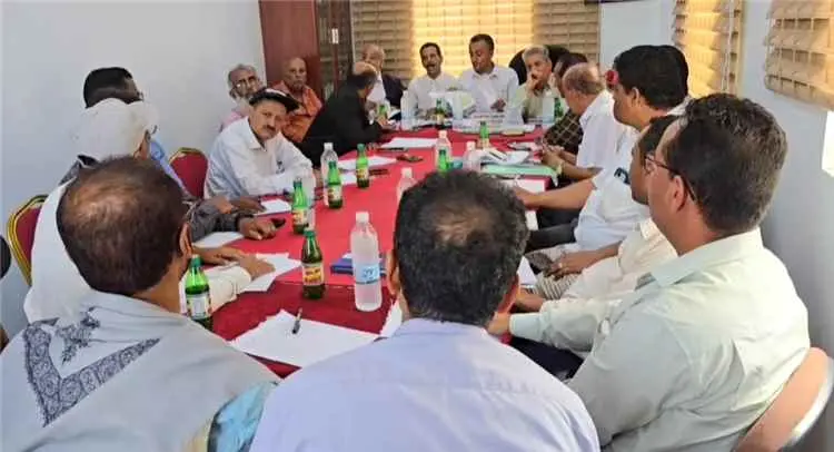 السلطة المحلية بالحصين ولجنة حصر الأوعية الإيرادية...