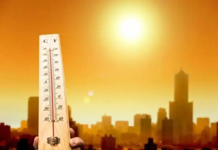 تحذيرات للمشجعين من حرارة شديدة في تورونتو