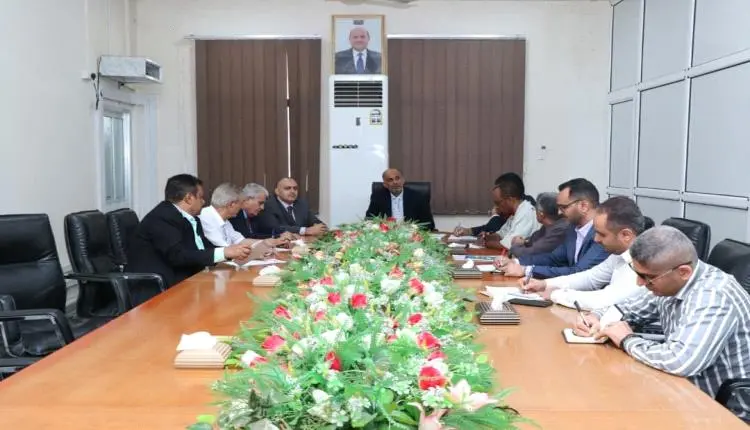 انهيار معيشي وغلاء الأسعار.. وزير المالية يعترف بق...