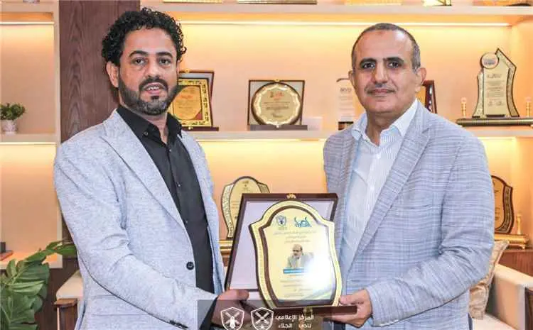 وزير الصحة يؤكد دعم الوزارة للشباب والرياضة ويبحث...