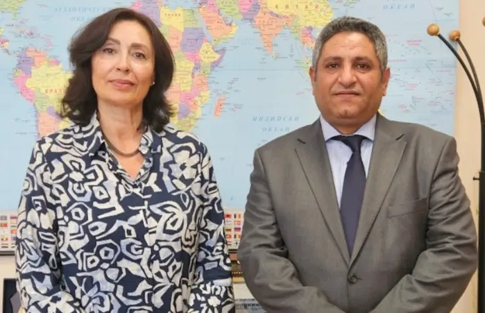 القائم بأعمال السفارة في صوفيا يبحث مع المعهد البل...