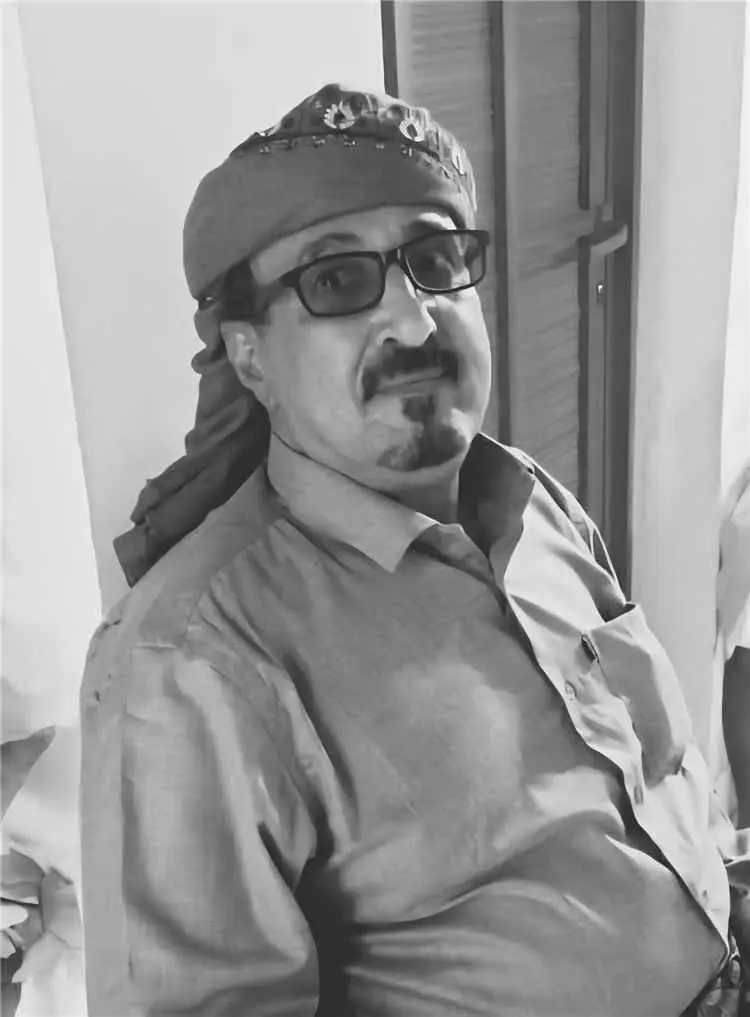 نائب رئيس هيئة النقل البري يعزي بوفاة الفقيد المنا...