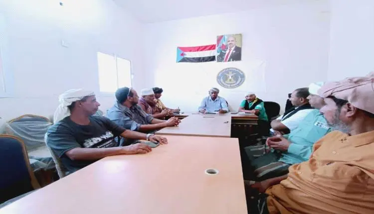 اجتماعات استثنائية بسقطرى لترسيخ الالتفاف حول القي...
