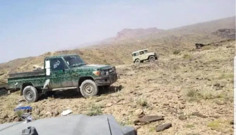 الحوثي يسحب تعزيزات عسكرية من تعز وإب نحو صنعاء با...