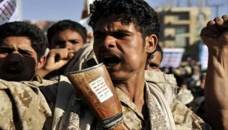 تقرير يحذر من تحول التعبئة الحوثية إلى مشروع عسكري...
