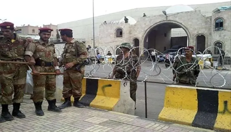 الأحمدي وجلال هادي.. الخليدي: هؤلاء سرقوا بطولة تهريب الرئيس من صنعاء وحاولوا تصفية البطل الحقيقي