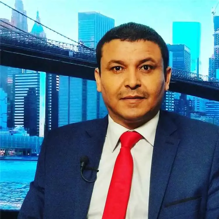 محمد علاو : 48 ساعة فاصلة.. إما احتواء الأزمة أو م...