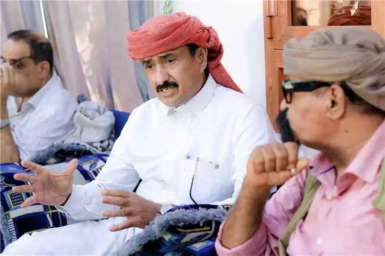 المحافظ بن الوزير يواصل معالجة القضايا الاجتماعية...