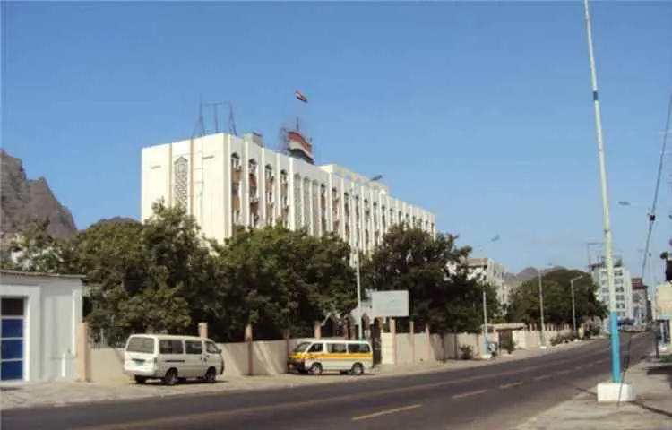 تفاصيل حصرية عن عدد من المكلفين بمناصب حكومية في ق...