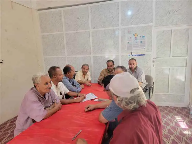 قعطبة.. لجنة المناقصات والمزايدات تناقش المشاريع ا...