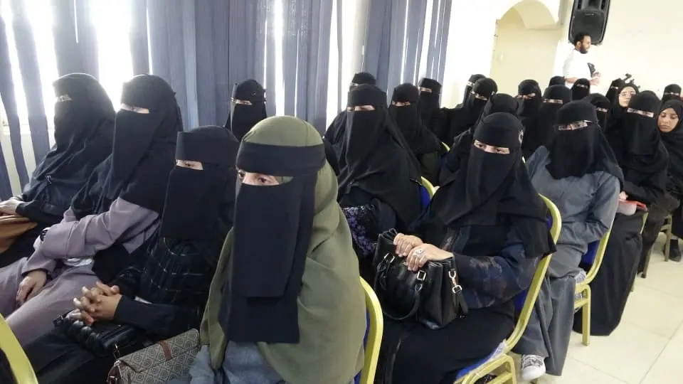 محافظ تعز يدشن مشروع بناء وتعزيز قدرات 121 منظمة و...