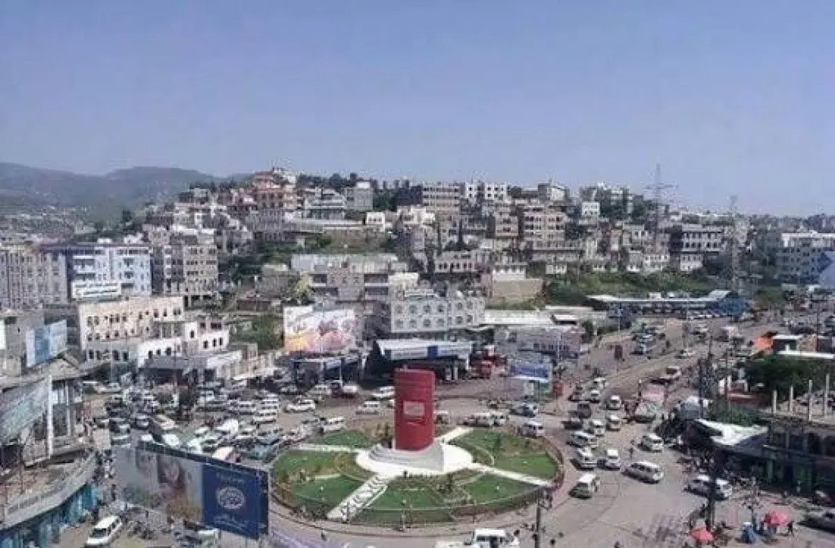 إمبراطورية العقار والنفط الحوثية تلتهم إب وتدمر رأ...