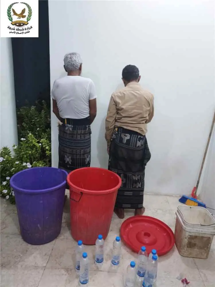 القوات الخاصة تضبط مصنعاً للخمور المحلية وتلقي الق...
