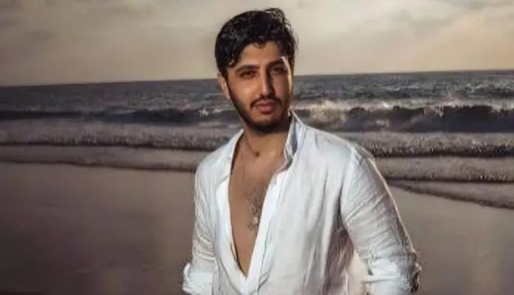 إلغاء حفل محمد فضل شاكر بعد تدهور حالة والده الصحي...
