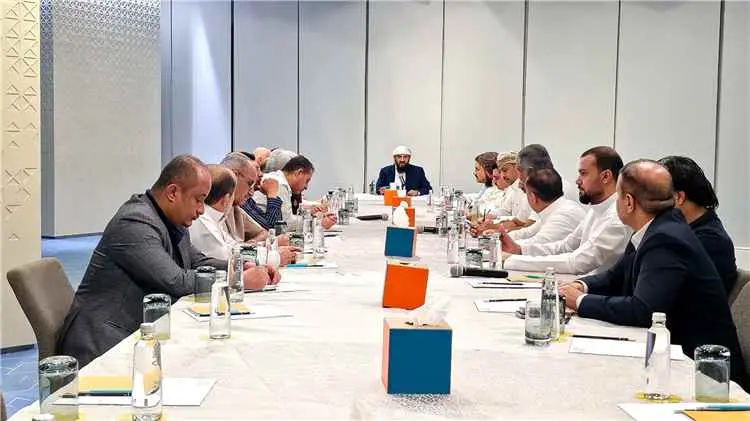 المحرّمي يطلق ترتيبات الحوار الجنوبي من الرياض.. تأكيد على التوافق ووحدة الصف