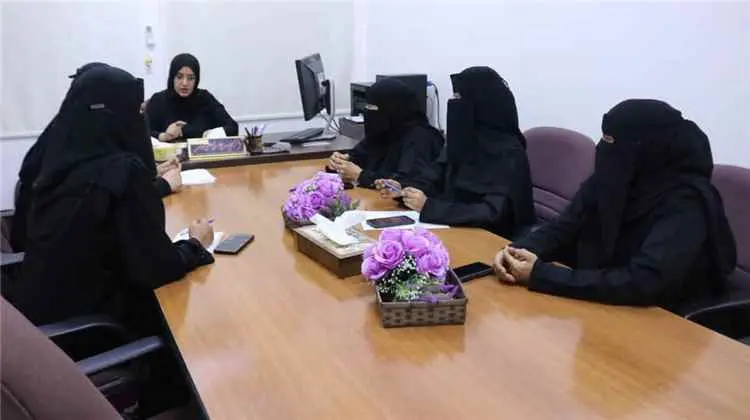 وكيل حضرموت لشؤون المرأة تبحث أولويات المرحلة لتعزيز تمكين المرأة بوادي وصحراء حضرموت