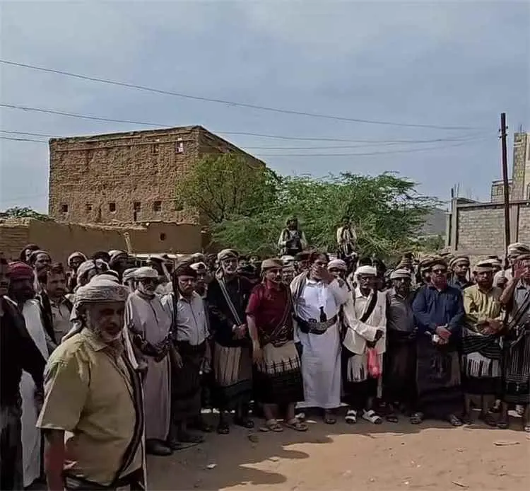 وفود قبلية من شبوة وأبين تصل مطارح آل عديو طلباً للصلح