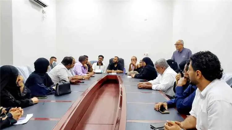 أول اجتماع لمدير عام التواهي الجديد عقب تعيينه.. تأكيد على استمرار الخدمات والعمل بروح الفريق