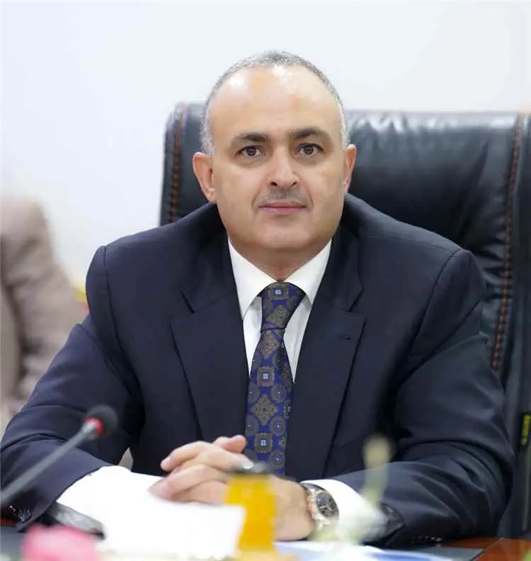 مجلس الوزراء يستمع إلى تقرير من نائب وزير المالية حول استكمال الربط الشبكي للبنك المركزي في مأرب