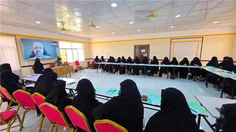 تعز.. لقاء توعوي لقيادات نسوية بالشمايتين يؤكد أهم...